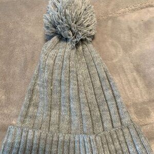 Michael Kors Logo Gray Knit Winter Pom Pom Hat Cap Ribbed Beanie One Size